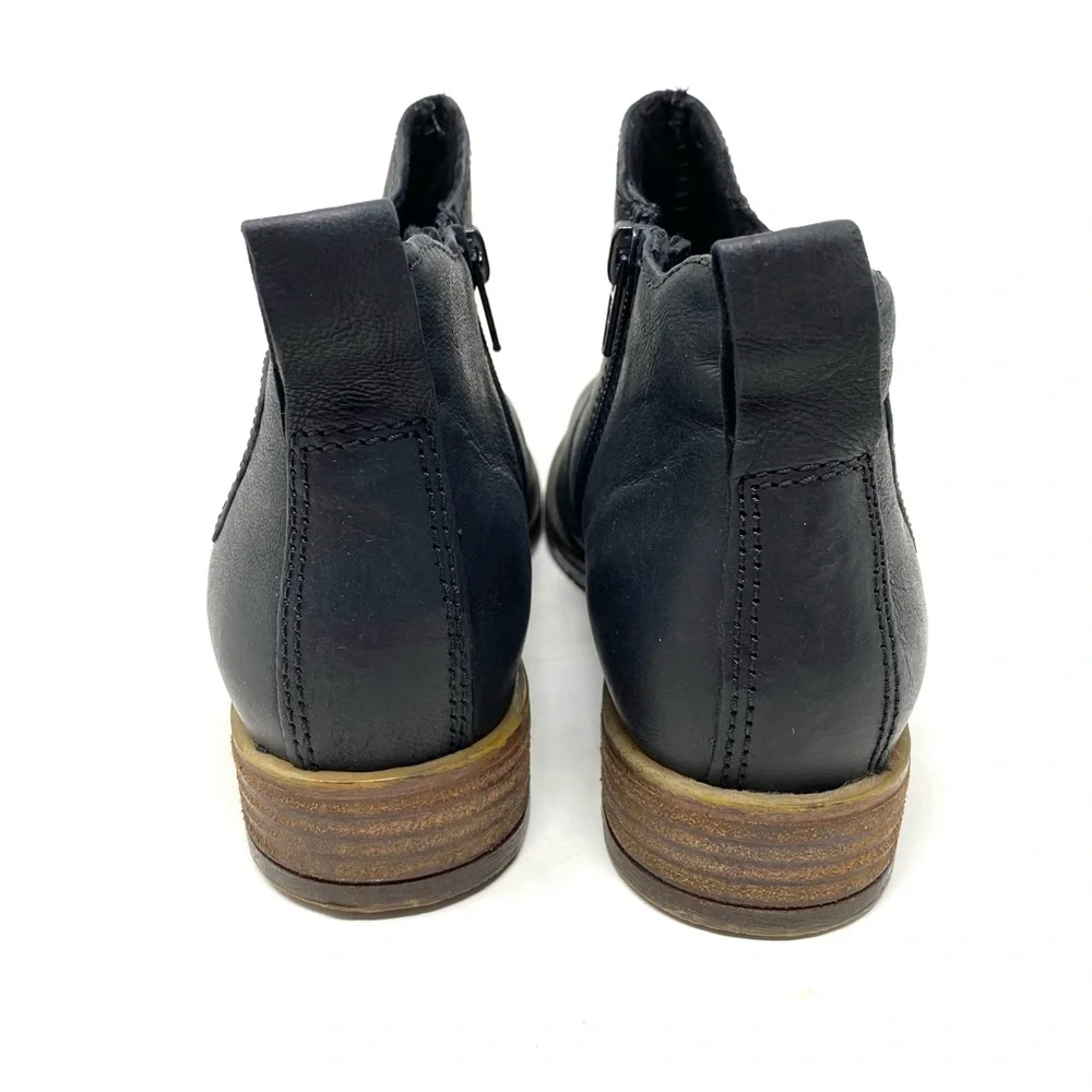 Josef Seibel Sienna 45 Women’s Black Leather Chelsea Ankle Boots